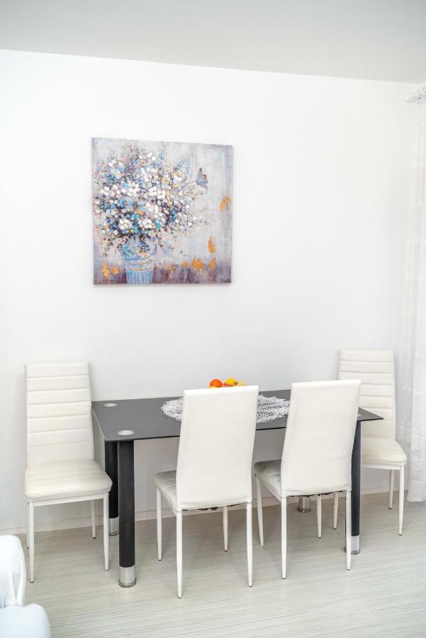 Adria Sun Apartments Vodice Extérieur photo